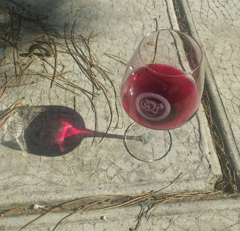 Descas Pere et Fils Glass